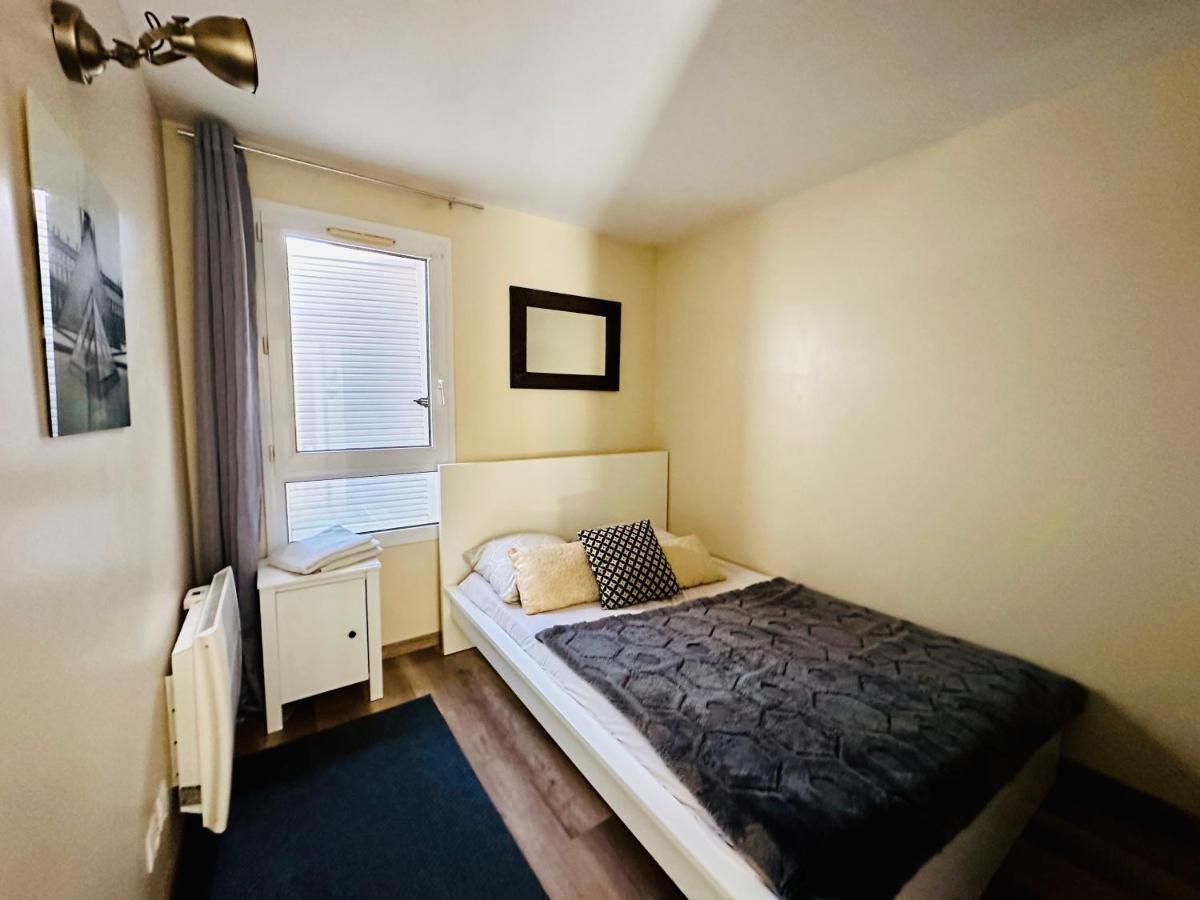 Appartement Eco 6 Personnes Magny-le-Hongre Esterno foto